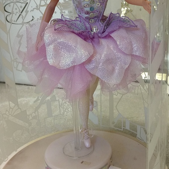 Barbie Nutcracker Barbie - Picture 3 of 5